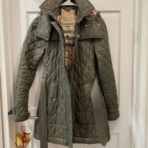 Burberry Finsbridge quilted parka